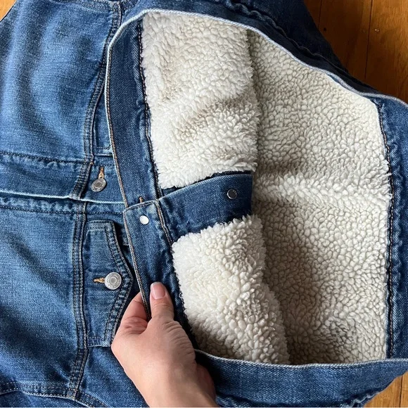 Vintage GAP cropped hooded Sherpa denim jean jacket medium indigo wash S M hood - Picture 2 of 10